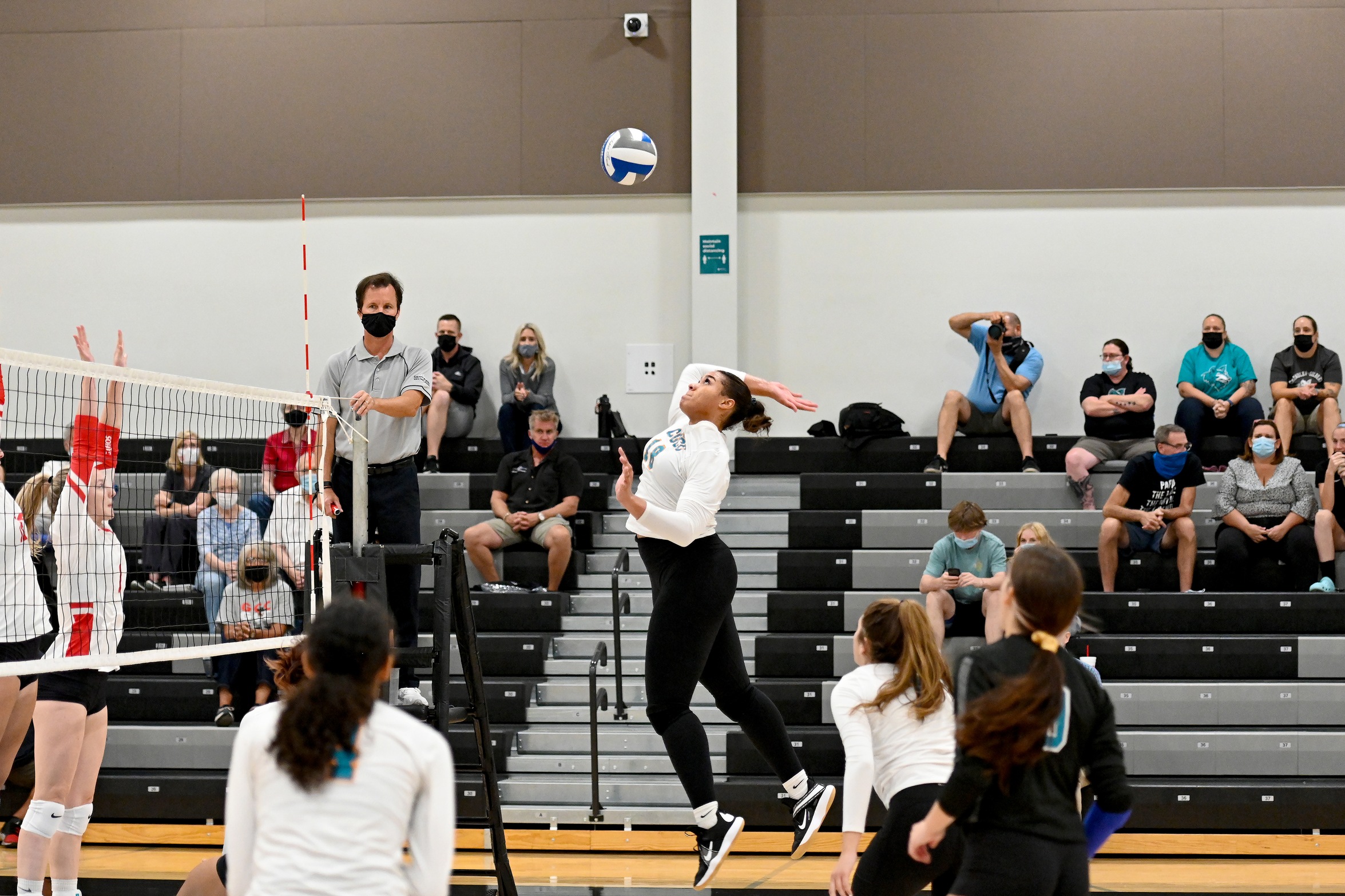 Coyote Volleyball Looks to Defend Crown